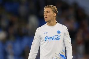 没你真不行😭霍伊伦伤缺2场，那不勒斯各赛事收获2连败