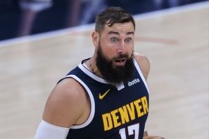 13分钟12分7板！记者：掘金用萨里奇换来瓦兰 这操作真的太离谱了