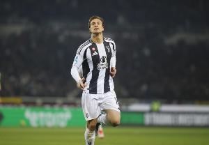 米体：伊尔迪兹膝盖需要休息，凯利背部不适，两人下周欧冠可复出